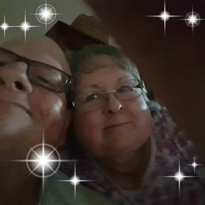 Meet your Posher, Mona lee